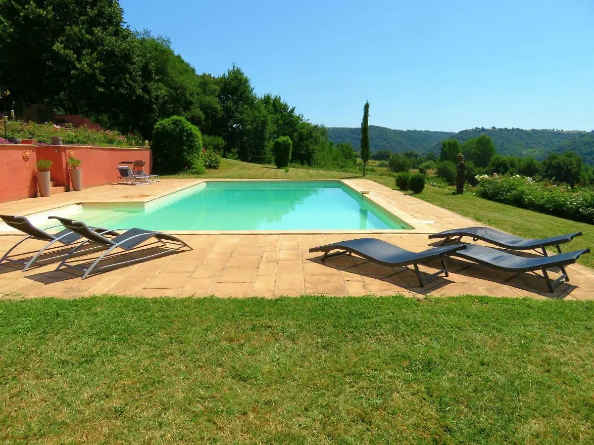 Domaine Les Causeries Laguépie 0*,