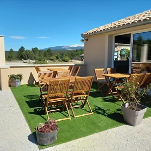 https://a-ventoux-yourte.fr-provencehotel.com